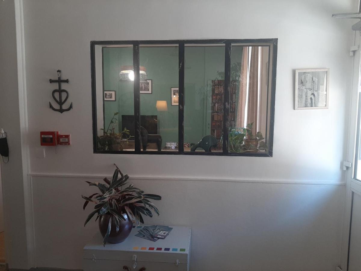 Hotel La Tour Des Fees Quissac  Zewnętrze zdjęcie