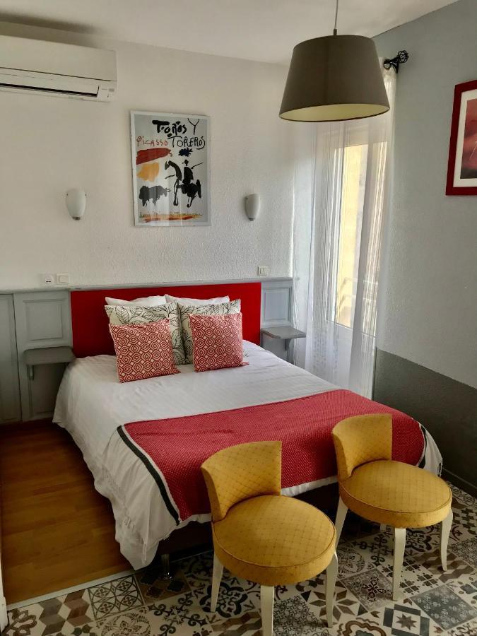 Hotel La Tour Des Fees Quissac  Zewnętrze zdjęcie